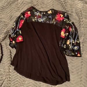 Floral top